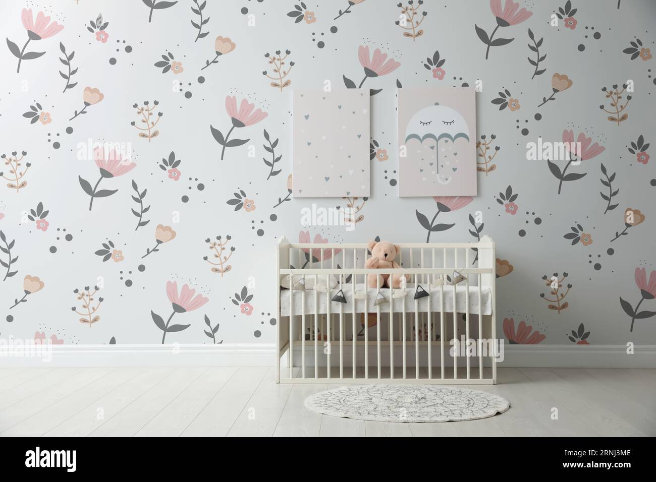Nursery wallpapers hi-res stock photography and images - Alamy