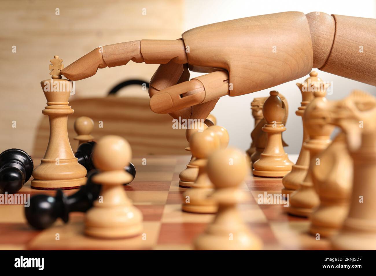 Play chess technology hi-res stock photography and images - Alamy