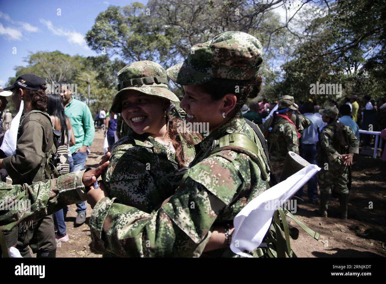 (170202) -- PONDORES, Feb. 1, 2017 -- Women of the Caribbean bloc of the Revolutionary Armed Forces of Colombia (FARC) hug with each other in the transition zone in Pondores, La Guajira department, Colombia, on Feb. 1, 2017. Colombia s FARC rebels have begun their final march towards designated transition zones, where they will lay down their weapons as part of a peace deal reached with the government, local media reported. Luisa Gonzalez/COLPRENSA) (da) (fnc) (cl) MANDATORY CREDIT NO SALES-NO ARCHIVE EDITORIAL USE ONLY COLOMBIA OUT COLOMBIA-PONDORES-POLITICS-FARC e COLPRENSA PUBLICATIONxNOTxI Stock Photo
