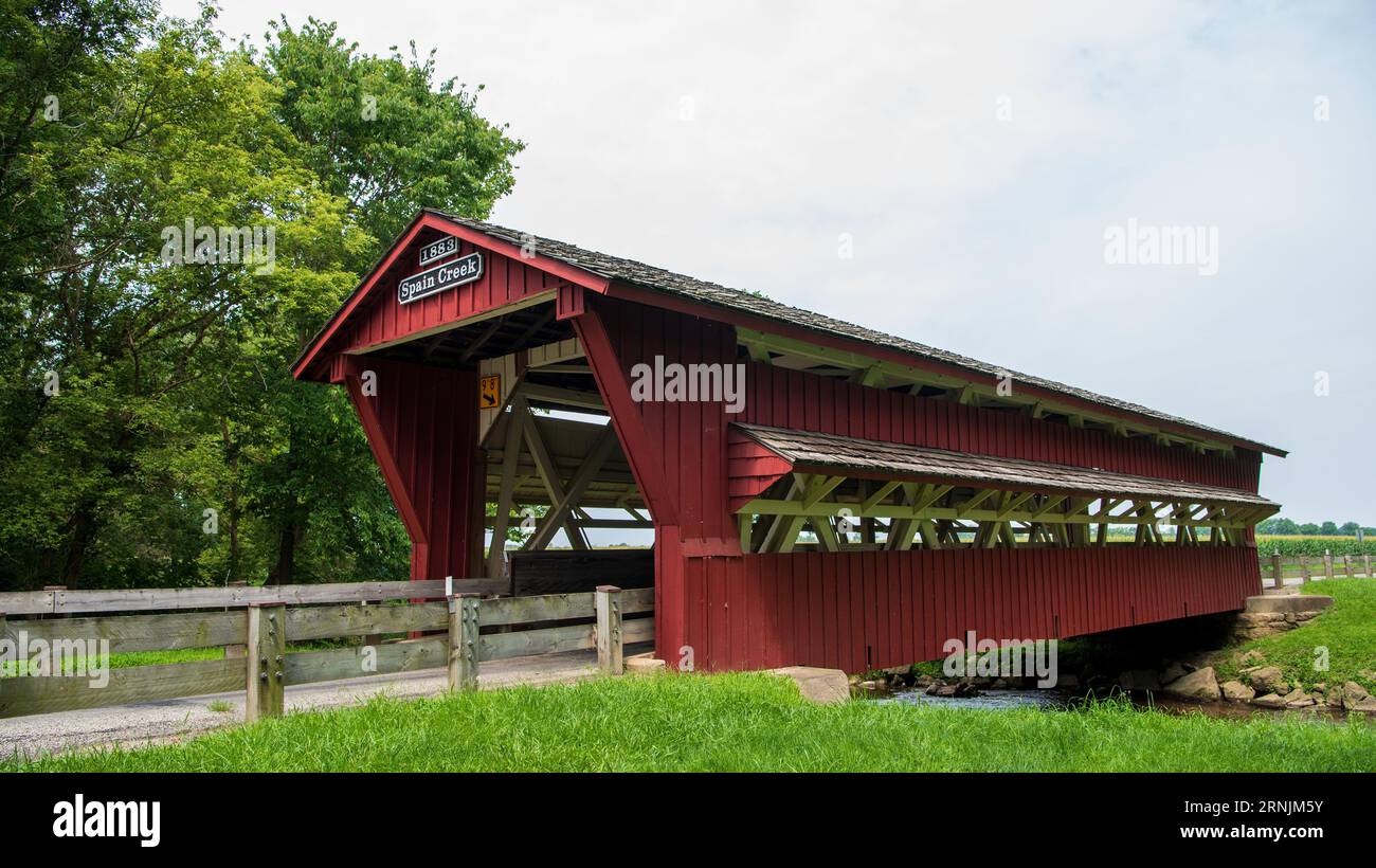 Bridge # 35-80-02  The Spain Creek Covered Bridge spans 64 feet over Spain Creek just off of OH-245 on Inskeep-Cratty Road. Stock Photo