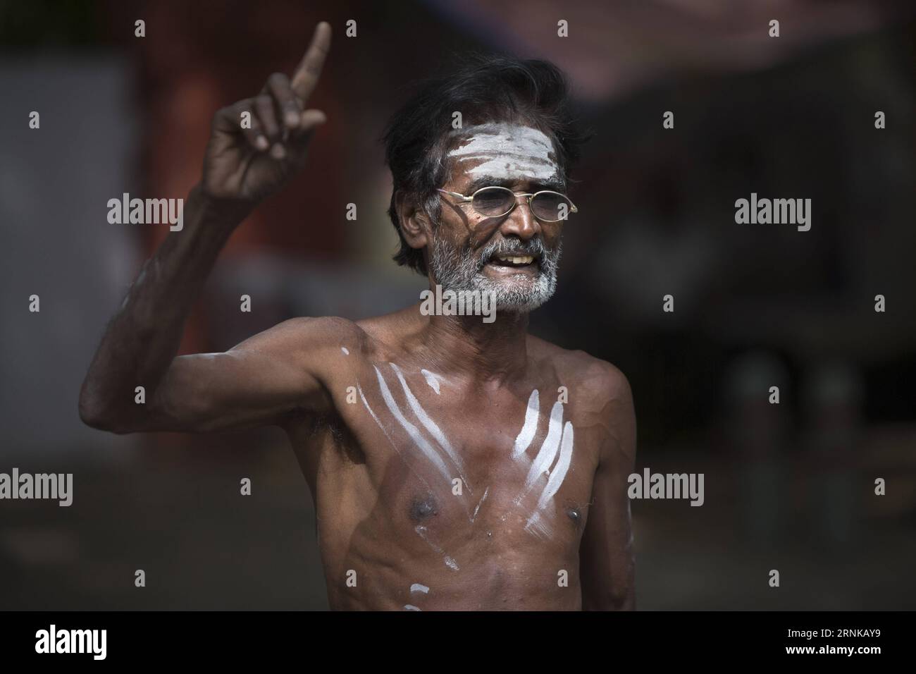 Tamil nadu farmers’ protest hi-res stock photography and images - Alamy