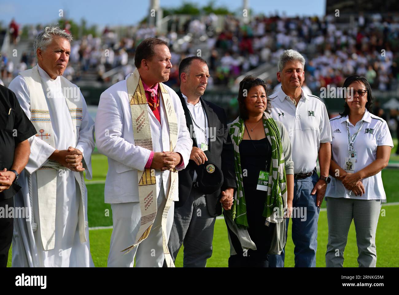 Honolulu, Hawaii, USA. 1st Sep, 2023. State of Hawaii Governor JOSH GREEN wearing black led the opening prayer for the Maui Fire Victims prior to the start of a game between the Stanford Cardinal and the Hawaii Warriors played at Clarence T.C. Ching Stadium, Honolulu, Hawaii. (Credit Image: © Steven Erler/ZUMA Press Wire) EDITORIAL USAGE ONLY! Not for Commercial USAGE! Stock Photo