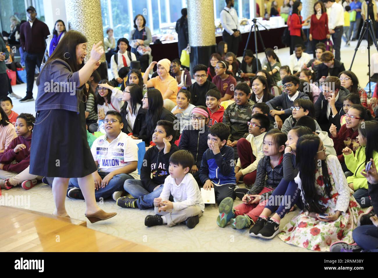 (170506) -- NEW YORK, May 6, 2017 -- U.S. students learn Chinese language during the Open Day - Experience China event at the Chinese Consulate General in New York, the United States, on May 5, 2017. This event, organized by the Education Office of the Consulate, invited over 200 K-12 students and their principals, teachers and parents from schools in New York and New Jersey to join Chinese traditional activities, which provided an opportunity for them to know more about Chinese language and culture. ) (zxj) U.S.-NEW YORK-CHINESE CONSULATE-STUDENTS OPEN DAY WangxYing PUBLICATIONxNOTxINxCHN   N Stock Photo