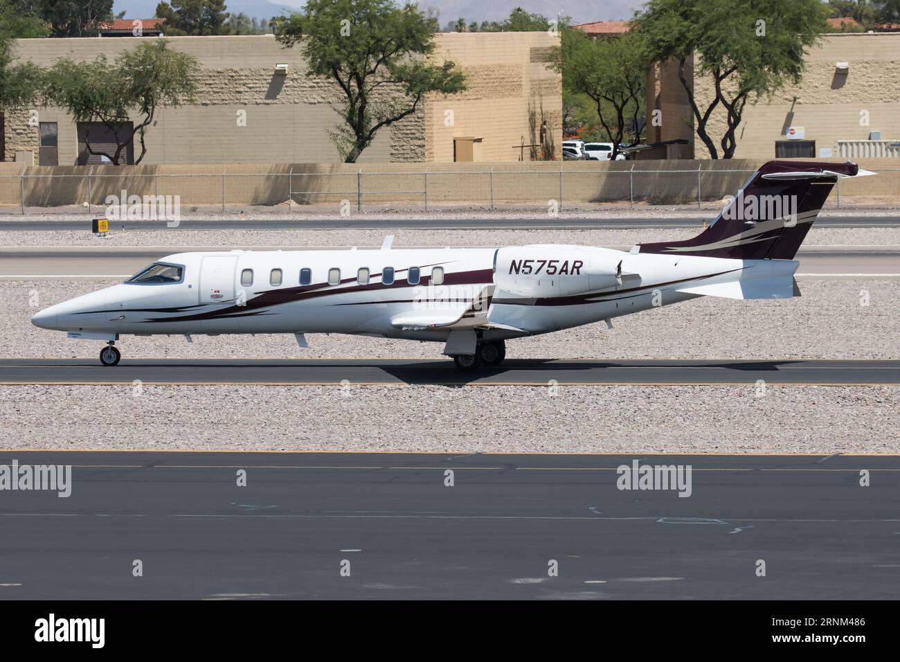 Bombardier learjet 75 twin jet hi-res stock photography and images - Alamy