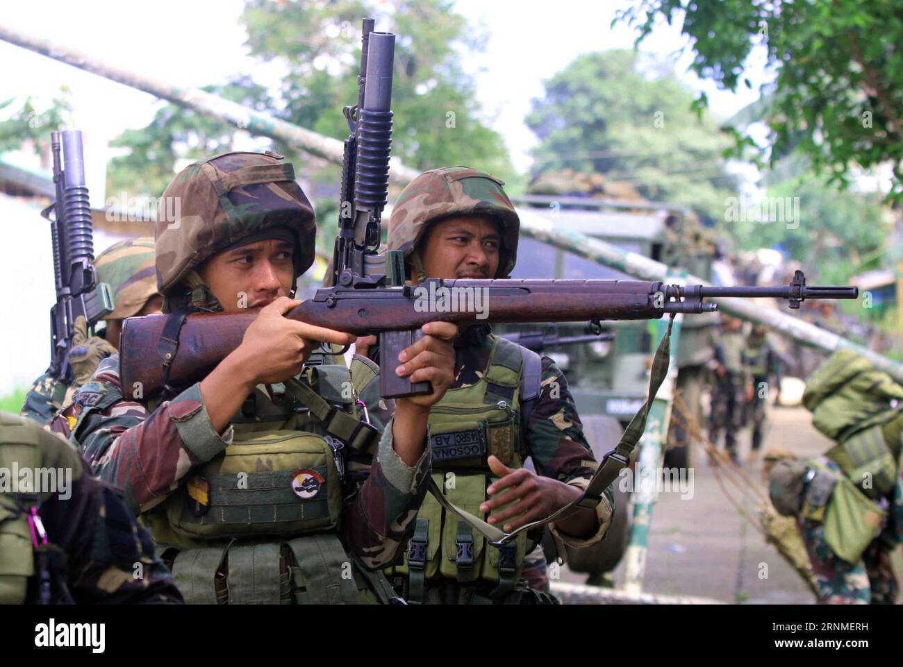 Philippine armed forces hi-res stock photography and images - Alamy