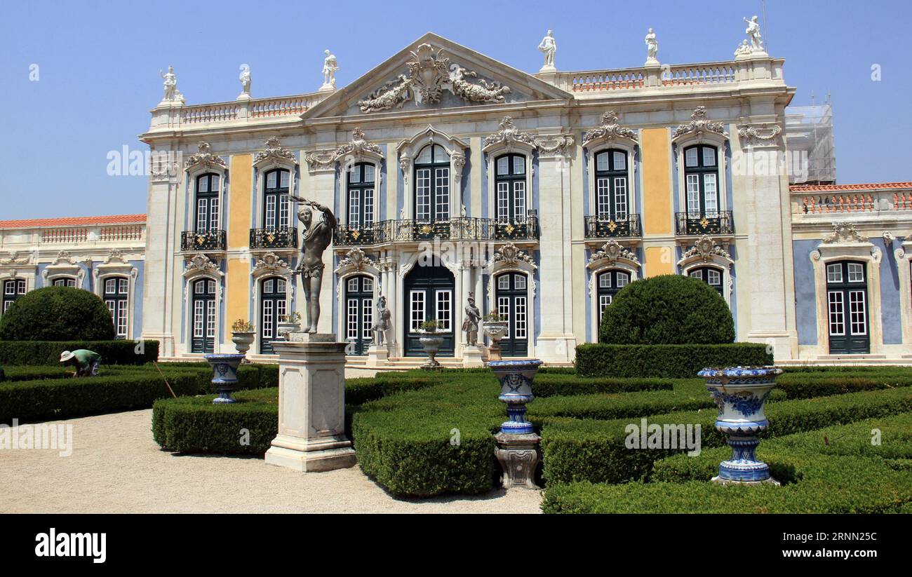 KIDS MINI BOILER WITH BOWS 12-14 GARDENS OF QUELUZ