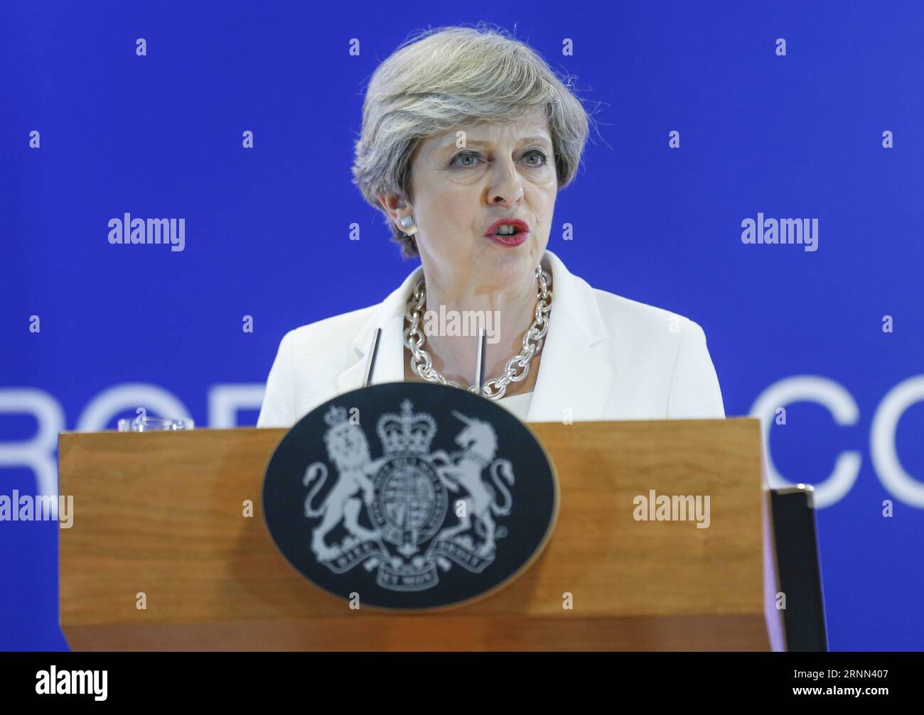 (170623) -- BRUSSELS, June 23, 2017 -- British Prime Minister Theresa May attends a press conference at the end of a two-day EU Summit in Brussels, Belgium, June 23, 2017. ) (zf) BELGIUM-BRUSSELS-EU-SUMMIT YexPingfan PUBLICATIONxNOTxINxCHN   Brussels June 23 2017 British Prime Ministers Theresa May Attends a Press Conference AT The End of a Two Day EU Summit in Brussels Belgium June 23 2017 ZF Belgium Brussels EU Summit YexPingfan PUBLICATIONxNOTxINxCHN Stock Photo