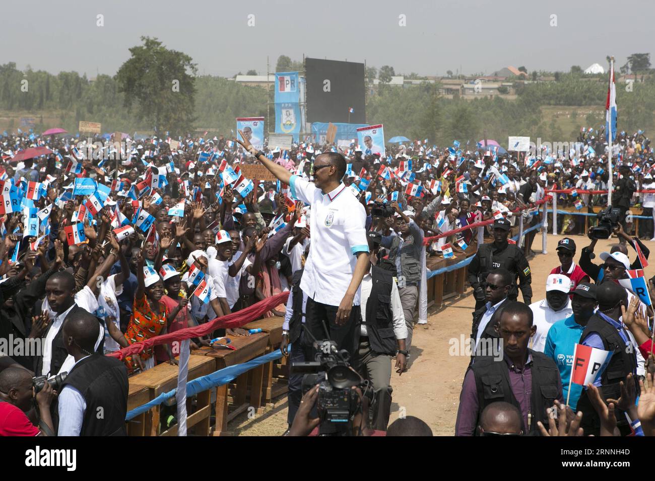(170714) -- NYANZA (RWANDA), July 14, 2017 -- Rwandan presidential candidate Paul Kagame (C), the incumbent President of Rwanda, greets his supporters at a presidential campaign rally in Nyanza, Rwanda, on July 14, 2017. Rwanda s presidential campaigns officially kicked off on Friday. The ruling party Rwanda Patriotic Front (RPF) s presidential candidate Paul Kagame, who is seeking a third term, has launched his campaigns in his childhood home town of Ruhango District, Southern Rwanda. ) RWANDA-NYANZA-PRESIDENTIAL CAMPAIGN-PAUL KAGAME GabrielxDusabe PUBLICATIONxNOTxINxCHN   170714 Nyanza Rwand Stock Photo
