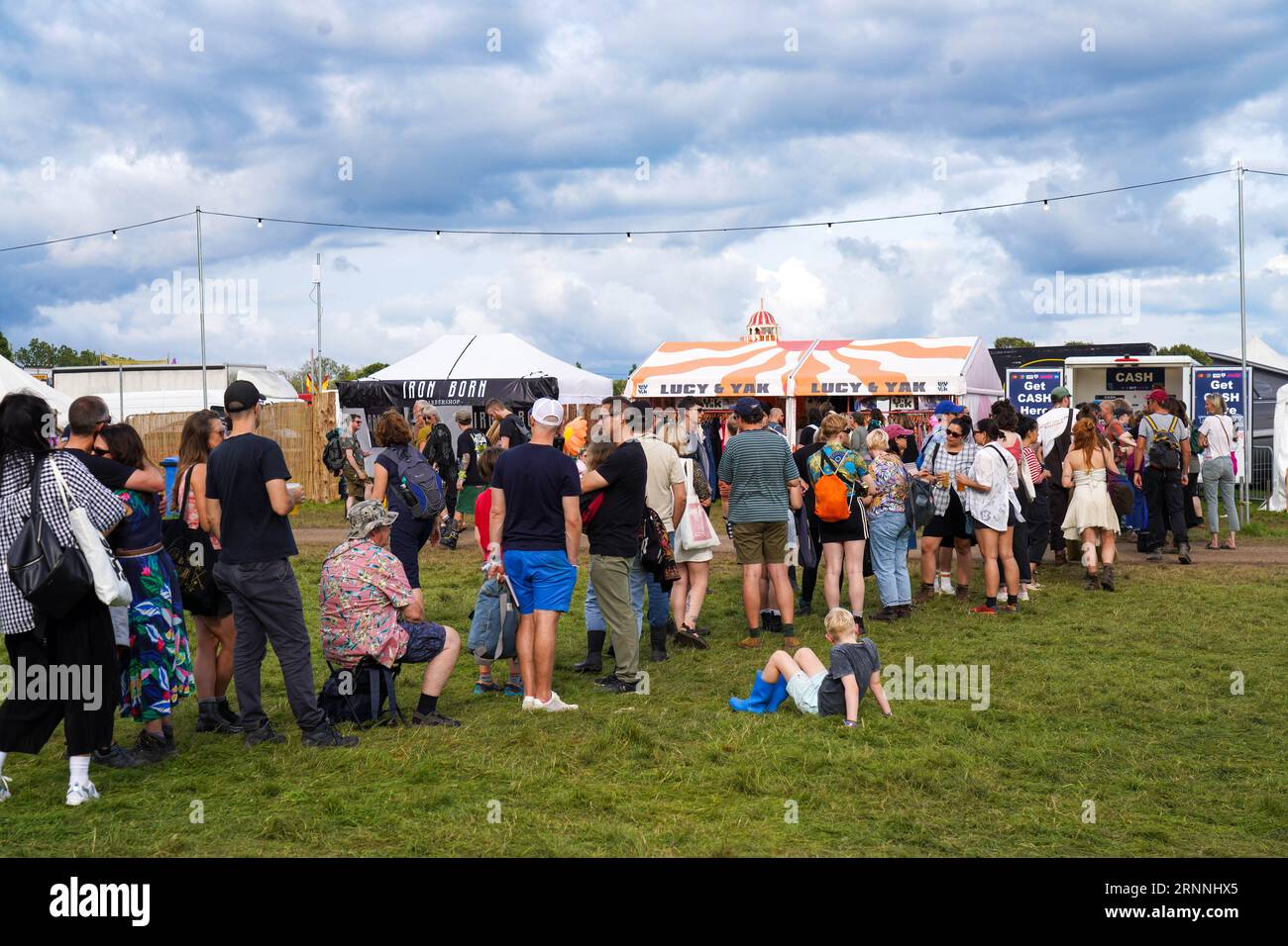 Dorset, UK. Friday, 1 September, 2023. Queues at the cash machine after the wifi went down at the 2023 edition of the End of the Road festival at Larmer Tree Gardens in Dorset. Photo date: Friday, September 1, 2023. Photo credit should read: Richard Gray/Alamy Live News Stock Photo