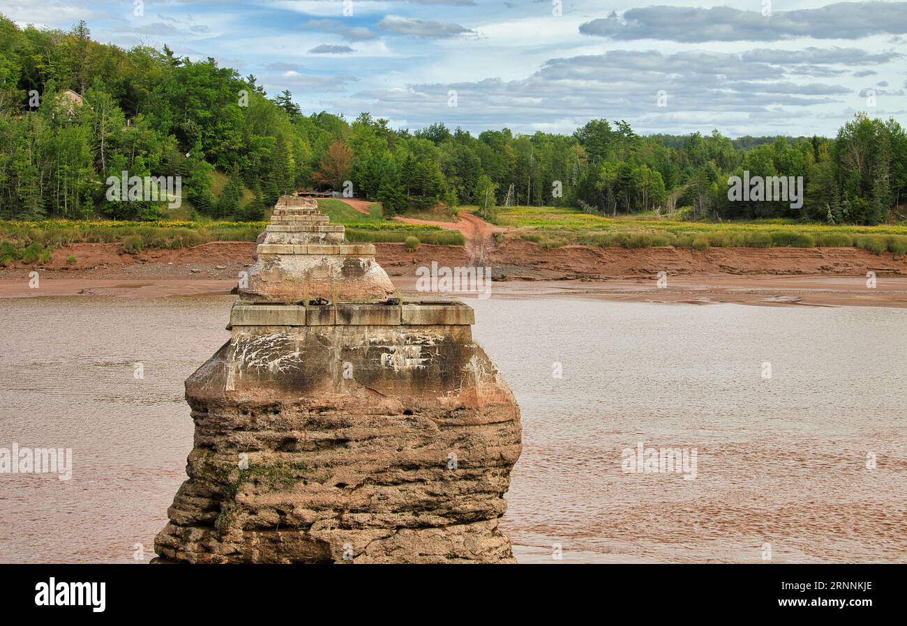 The Shubenacadie River in Nova Scotia stretches 72 kilometres (45 miles