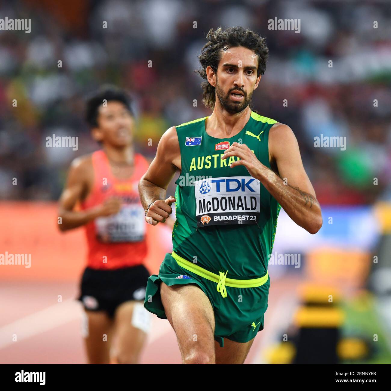 5000m race start line hi-res stock photography and images - Alamy