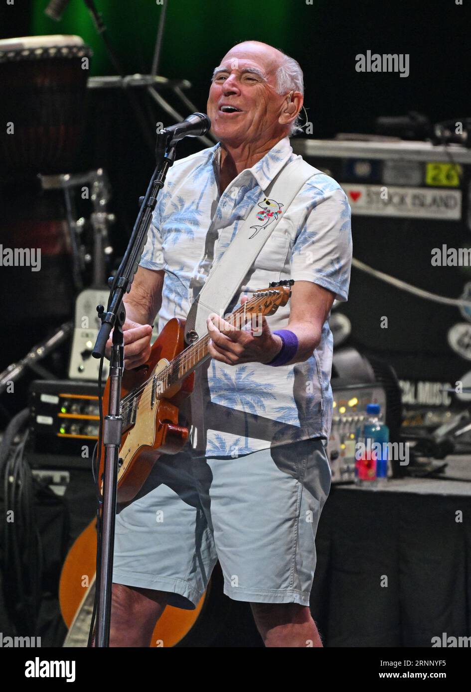 **FILE PHOTO** Jimmy Buffett Has Passed Away. HOLLYWOOD FL FEBRUARY