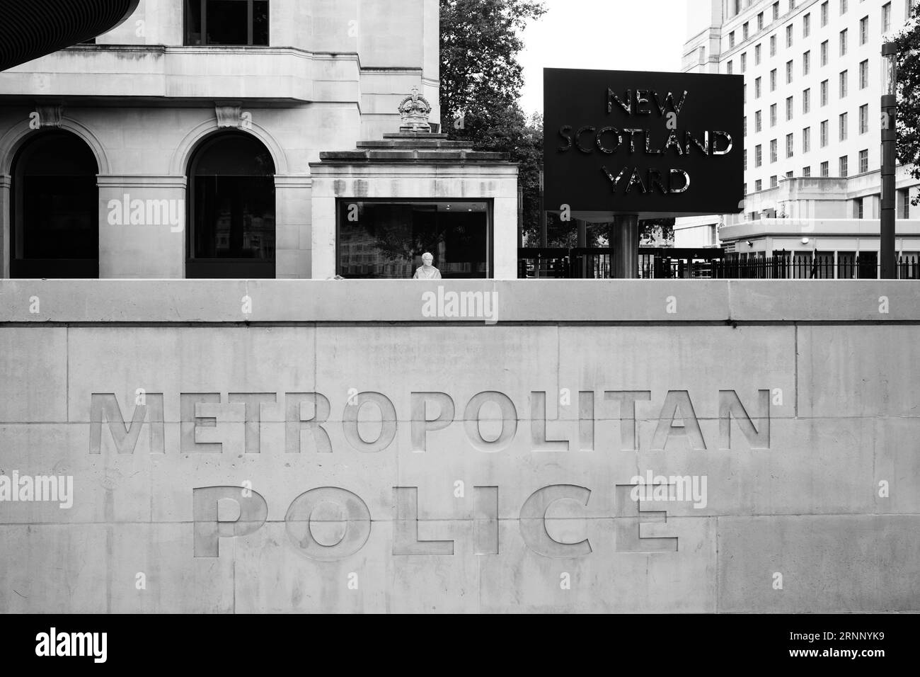 New scotland yard in Black and White Stock Photos & Images - Alamy