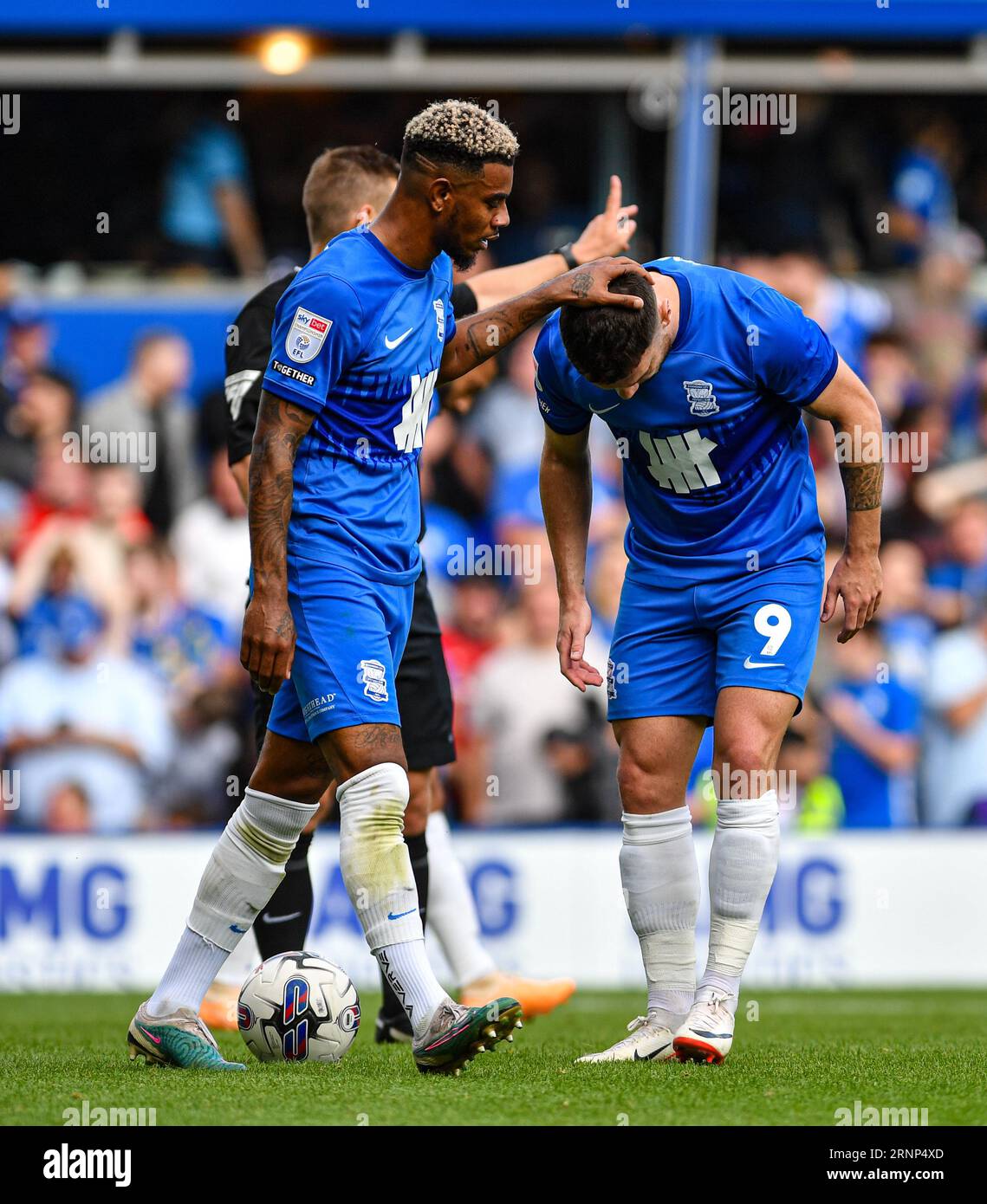 Soccer penalty kicks hi-res stock photography and images - Alamy