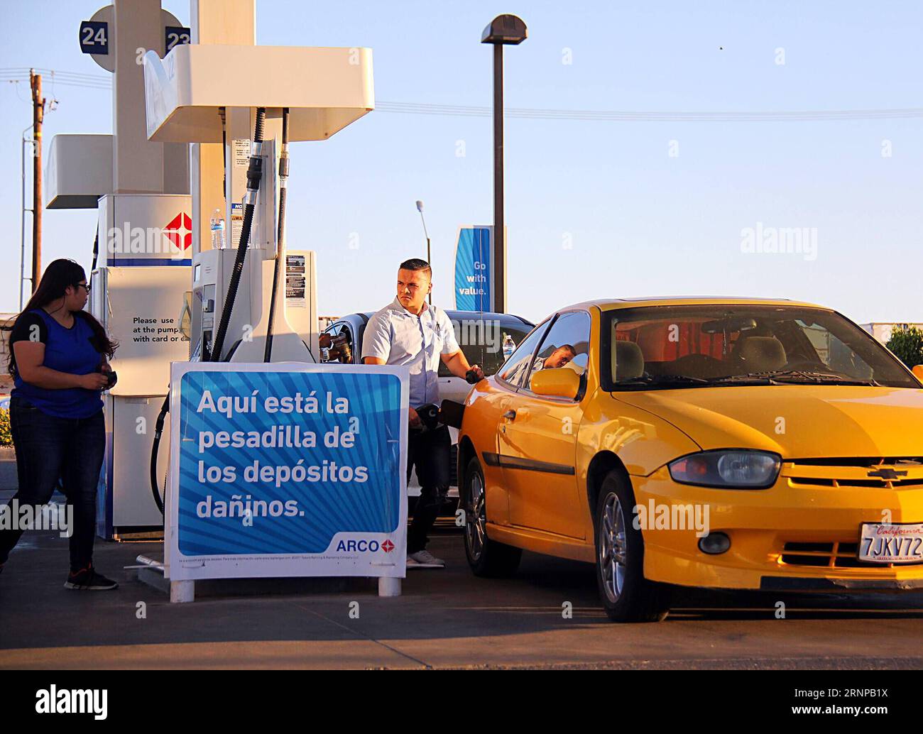 Old arco gas station hires stock photography and images Alamy