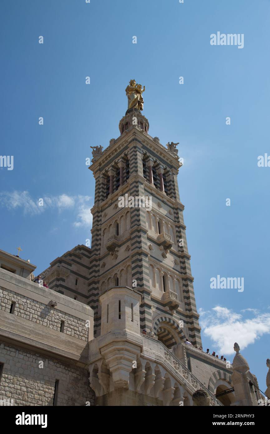 Notre Dame de la Garde : emblème de Marseille