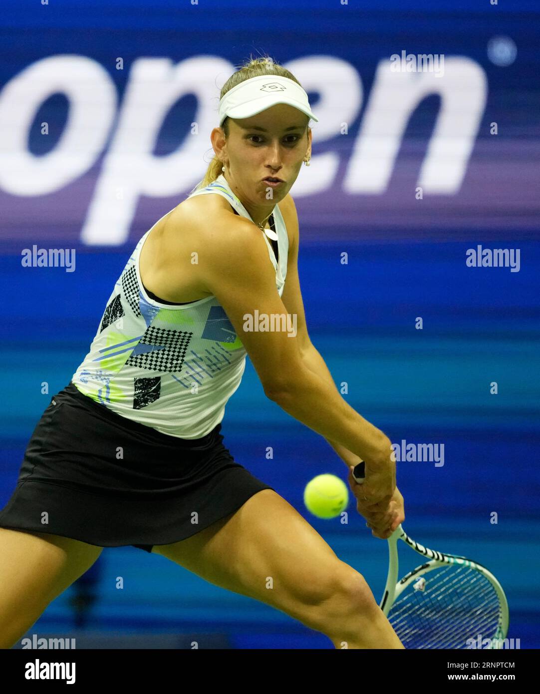 September 1, 2023: Elise Mertens (BEL) loses to CoCo Gauff (USA), 3-6 ...