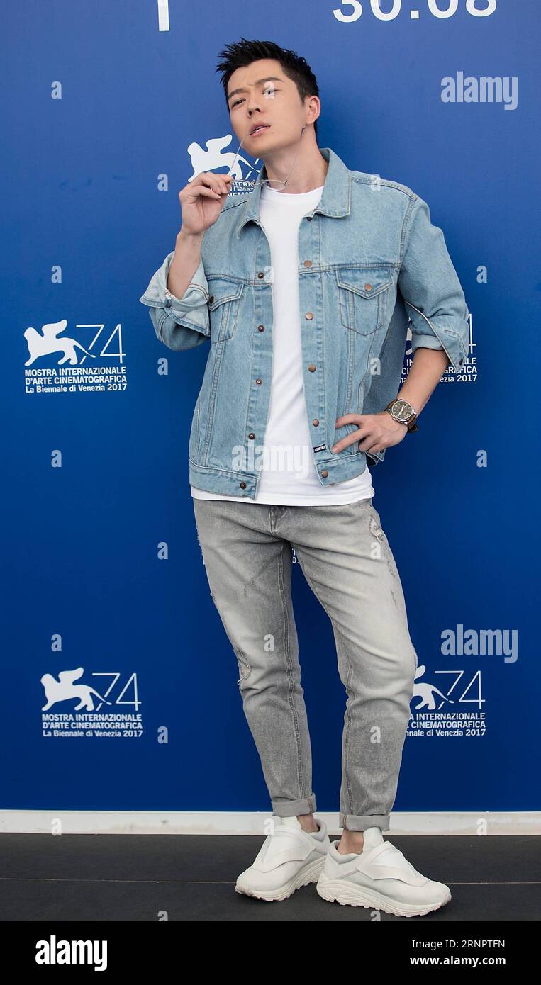 (170907) -- VENICE, Sept. 7, 2017 -- Actor Wang Yuexin poses during a photocall for the movie Angels wear white at the 74th Venice Film Festival in Venice, Italy, Sept. 7, 2017. ) (hy) ITALY-VENICE-FILM FESTIVAL- ANGELS WEARS WHITE -PHOTOCALL JinxYu PUBLICATIONxNOTxINxCHN Stock Photo