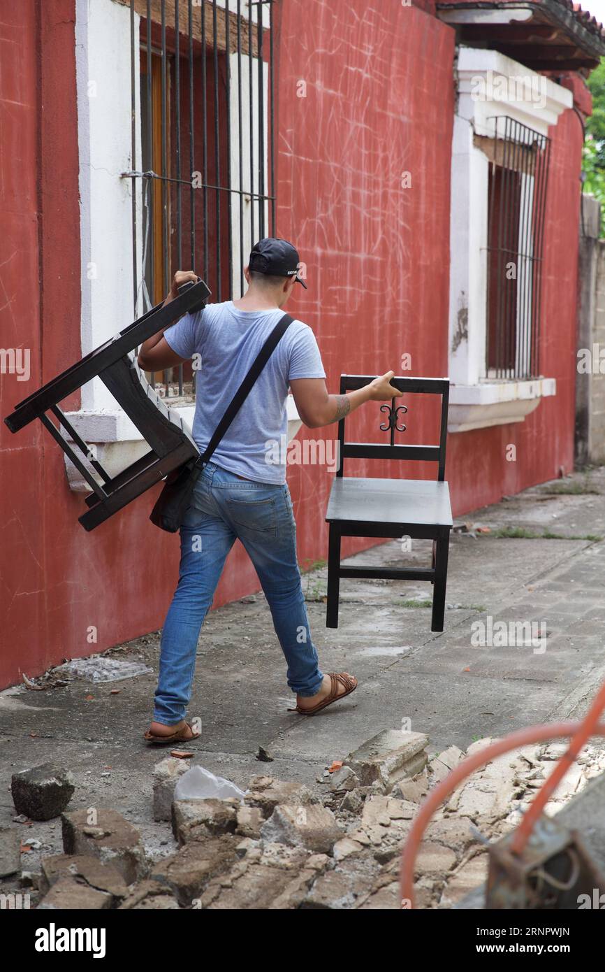 Mexico earthquake aftermath hi-res stock photography and images - Alamy