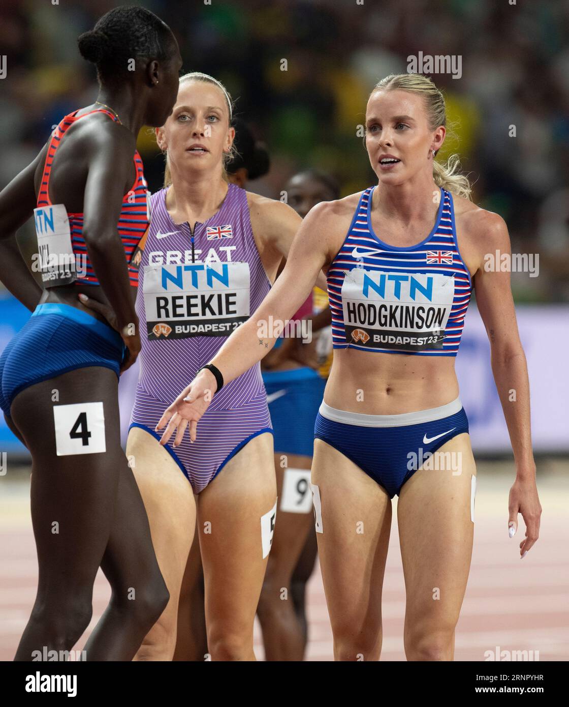 Keely Hodgkinson of GB & NI and Athing Mu of the USA celebrate after ...