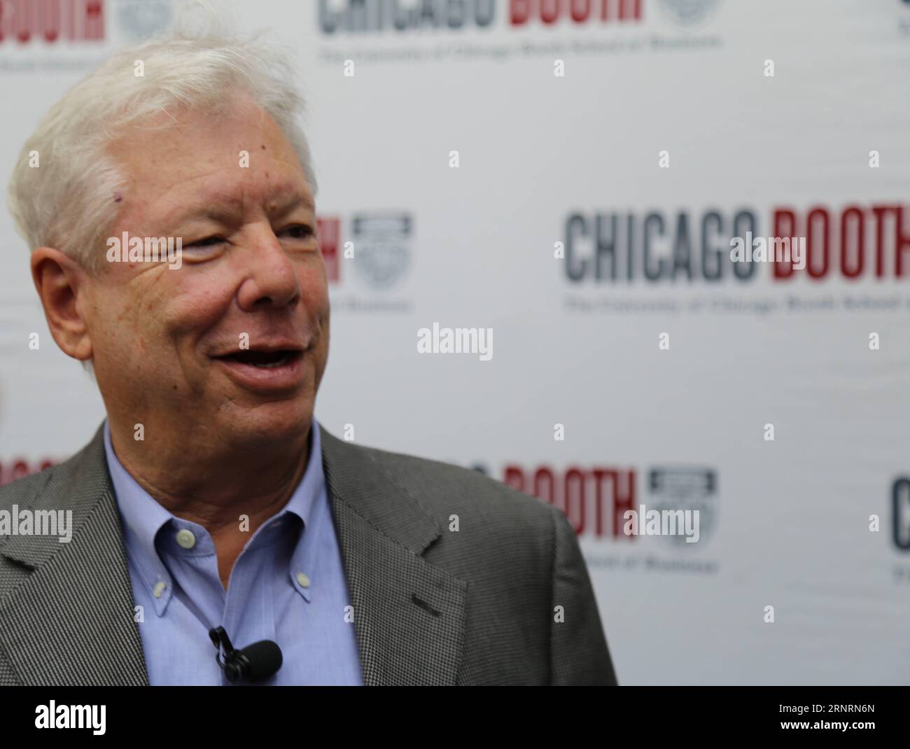 (171009) -- CHICAGO, Oct. 9, 2017 -- Richard H. Thaler, 2017 Nobel Prize winner in Economics, attends a press conference at University of Chicago Booth School of Business in Chicago, the United States, on Oct. 9, 2017. The 2017 Nobel Prize in Economics was awarded to Richard H. Thaler for his contributions to behavioural economics, announced the Royal Swedish Academy of Sciences on Monday. ) U.S.-CHICAGO-NOBEL PRIZE IN ECONOMICS-RICHARD H. THALER-PRESS CONFERENCE WangxQiang PUBLICATIONxNOTxINxCHN Stock Photo