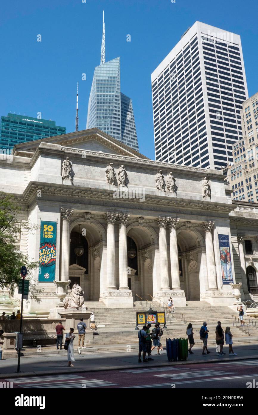 The main branch of the New York public library is located on fifth Avenue at 42nd St., 2023, New York City, USA Stock Photo