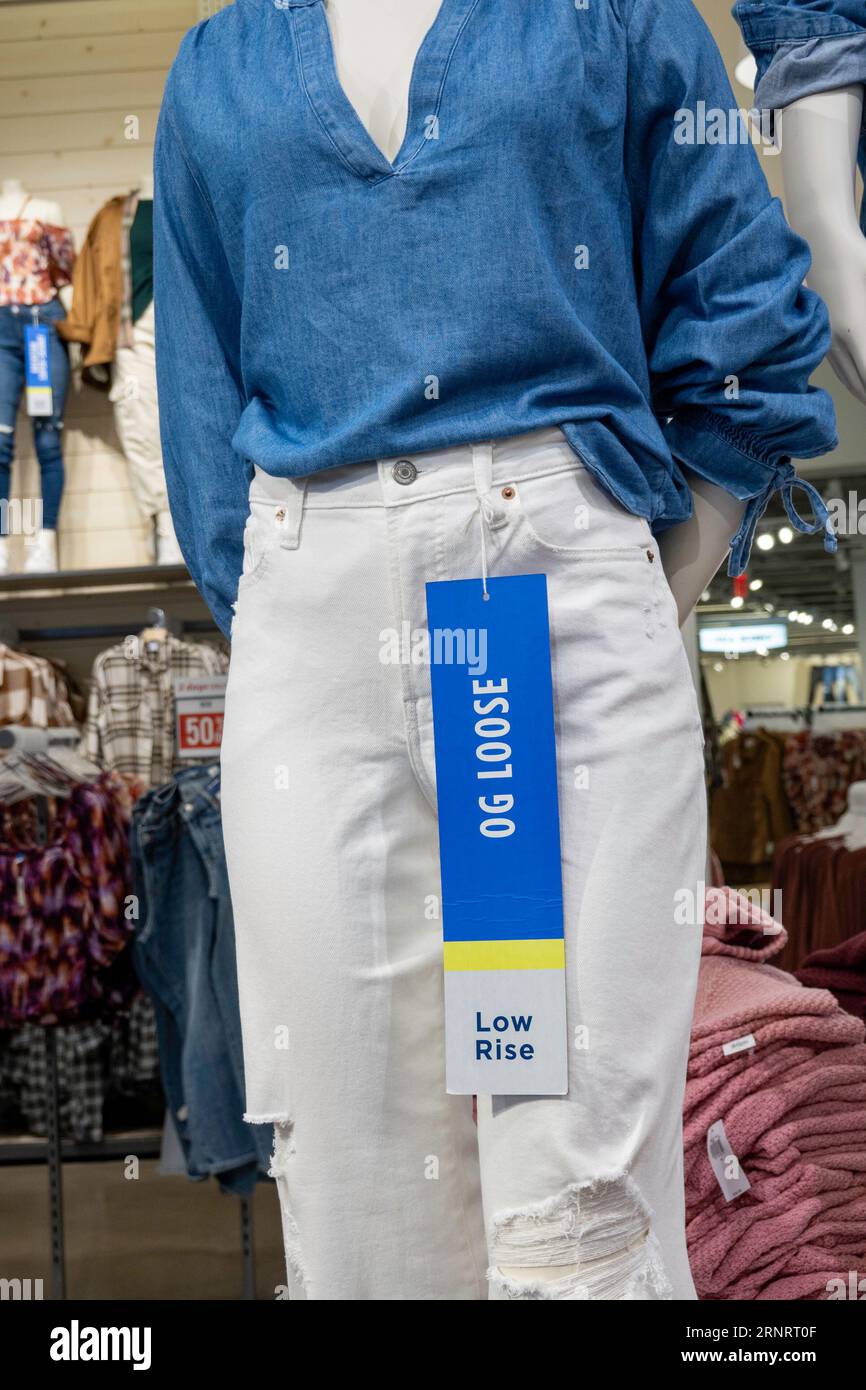 Old Navy store in Times Square features young women's clothing, New