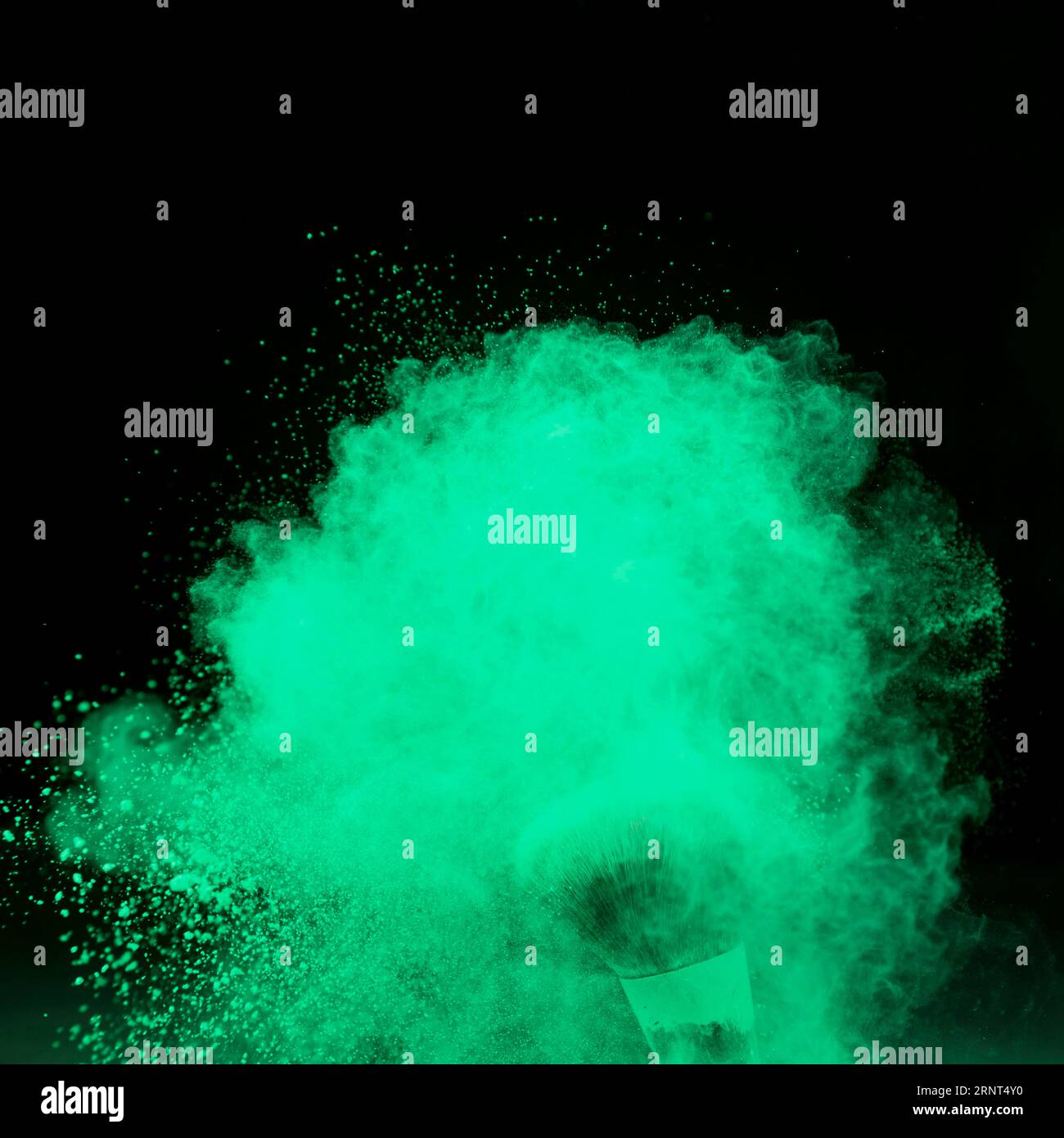 Dusting hires stock photography and images Alamy