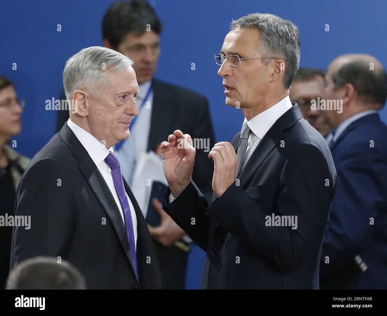 (171108) -- BRUSSELS, Nov. 8, 2017 -- US Secretary of Defense Jim Mattis (L) and NATO Secretary General Jens Stoltenberg talk prior to the first day of a two-days NATO Defense Ministers meeting at its headquarters in Brussels, Belgium, on Nov. 8, 2017.)(axy) BELGIUM-BRUSSELS-NATO-DEFENSE MINISTER-MEETING YexPingfan PUBLICATIONxNOTxINxCHN Stock Photo