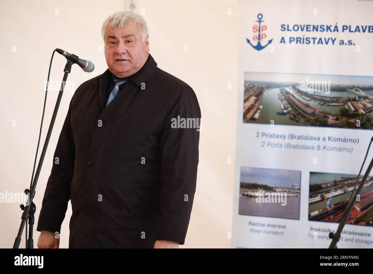 Cargo train in slovakia hires stock photography and images Alamy