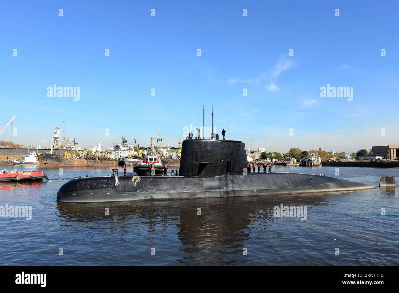 (171118) -- BUENOS AIRES, Nov. 18, 2017 -- File photo taken on June 2, 2014 shows the Argentine submarine ARA San Juan. An Argentinean submarine has lost contact in the South Atlantic with 44 crew on board, military authorities said on Nov. 17, 2017. The ARA San Juan was carrying out a surveillance mission in Argentina s exclusive economic zone near Puerto Madryn, around 1,400 km south of Buenos Aires. /Argentinean Army/Juan Sebastian Lobos) FILE-ARGENTINA-SUBMARINE-ARA SAN JUAN-CONTACT-LOSING TELAM PUBLICATIONxNOTxINxCHN Stock Photo