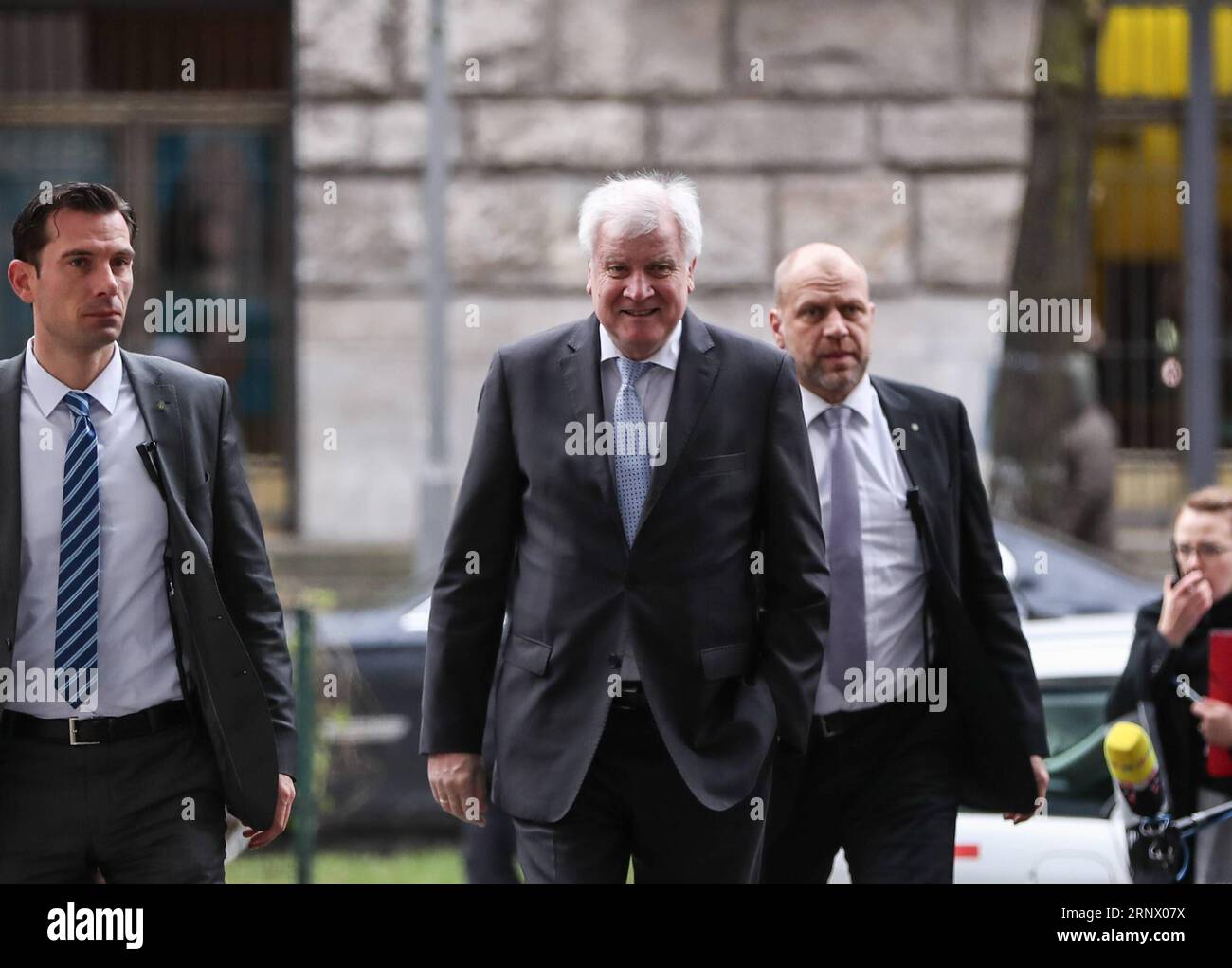 (180107) -- BERLIN, Jan. 7, 2018 -- Leader of German Christian Social Union (CSU) Horst Seehofer (C) arrives for the exploratory talks for a new coalition government between the Christian Democratic Union (CDU), the CSU and the Social Democratic Party (SPD) at the headquarters of SPD in Berlin, capital of Germany, on Jan. 7, 2018.) (zxj) GERMANY-BERLIN-COALITION GOVERNMENT-EXPLORATARY TALKS ShanxYuqi PUBLICATIONxNOTxINxCHN Stock Photo