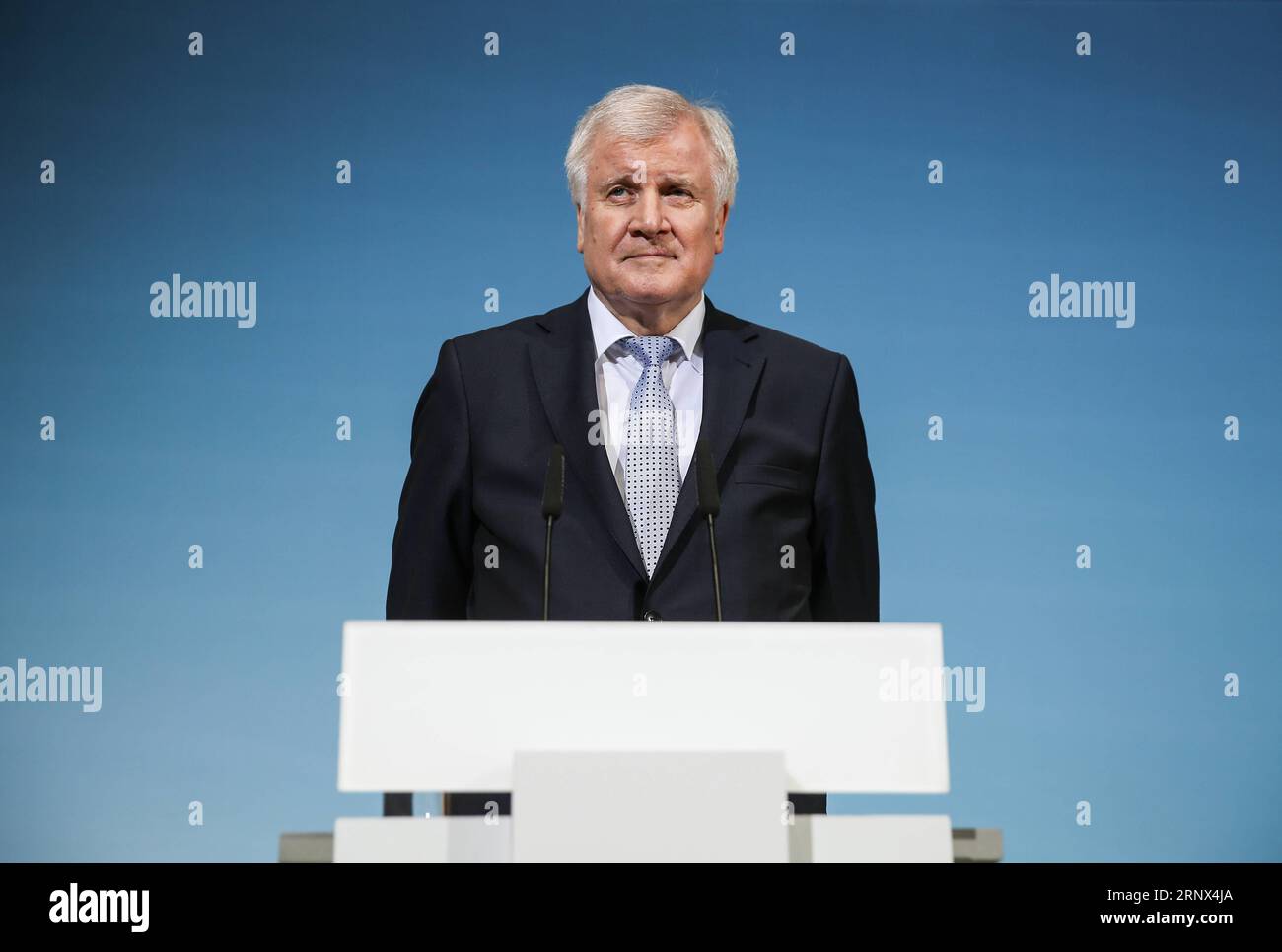 (180112) -- BERLIN, Jan. 12, 2018 -- Leader of German Christian Social Union (CSU) Horst Seehofer attends a joint press conference after coalition talks at the headquarters of SPD, in Berlin, Germany, on Jan. 12, 2018. German Chancellor Angela Merkel s conservatives and the Social Democrats (SPD) on Friday achieved a breakthrough in their exploratory talks aimed at forming a new coalition government, local media reported. )(srb) GERMANY-BERLIN-COALITION TALKS-BREAKTHROUGH ShanxYuqi PUBLICATIONxNOTxINxCHN Stock Photo