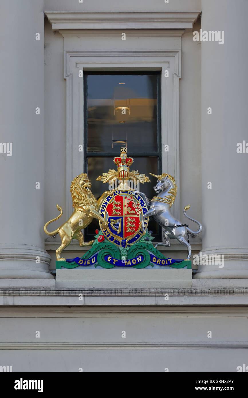 912 United Kingdom's royal coat of arms on the facade of the Migration Museum, Flinders Street. Melbourne-Australia. Stock Photo