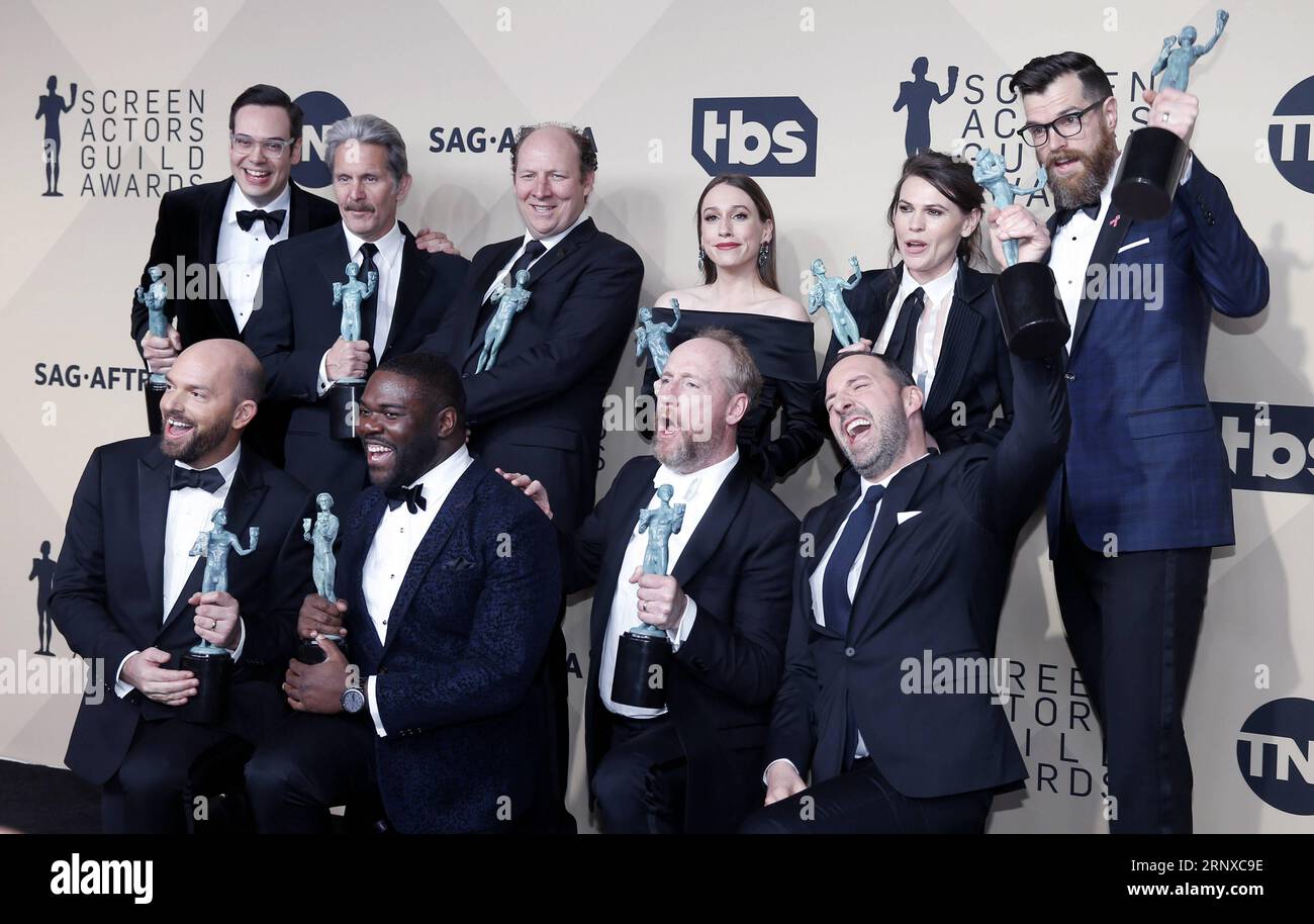 (180122) -- LOS ANGELES, Jan. 22, 2018 -- Cast members of Veep pose for a photo after winning the award of Outstanding Performance by an Emsemble in a Comedy Series during the 24th annual Screen Actors Guild (SAG) Awards at the Shrine Auditorium in Los Angeles, the United States, Jan. 21, 2018. ) (zjy) U.S.-LOS ANGELES-SAG AWARDS LixYing PUBLICATIONxNOTxINxCHN Stock Photo