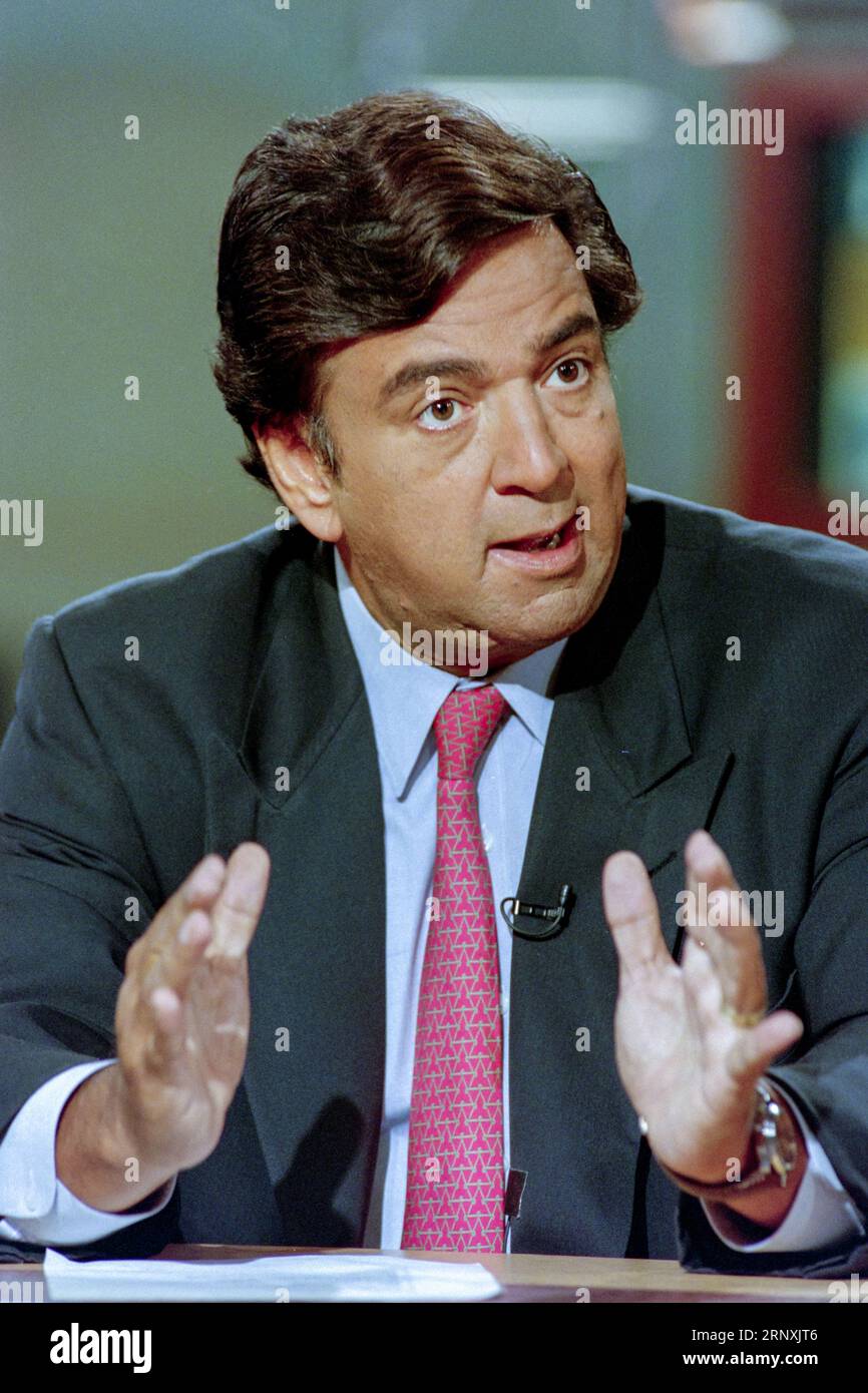 U.S Secretary of Energy Bill Richardson, remarks during the NBC's Meet the Press live television interview show, September 26, 1999 in Washington, D.C. Stock Photo