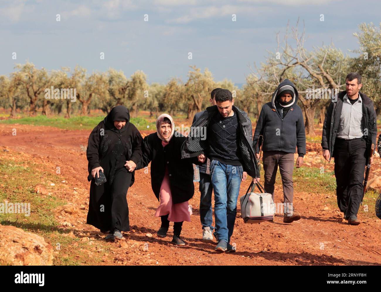 (180316) -- AFRIN (SYRIA), March 16, 2018 () -- Internally displaced persons are seen in the town of Inab, eastern Afrin, Syria, on March 16, 2018. Turkish army has taken control of 75 percent of Afrin province in northern Syria, Turkey s President Recep Tayyip Erdogan said on Friday. () SYRIA-AFRIN-CIVILIANS-EVACUATION Xinhua PUBLICATIONxNOTxINxCHN Stock Photo