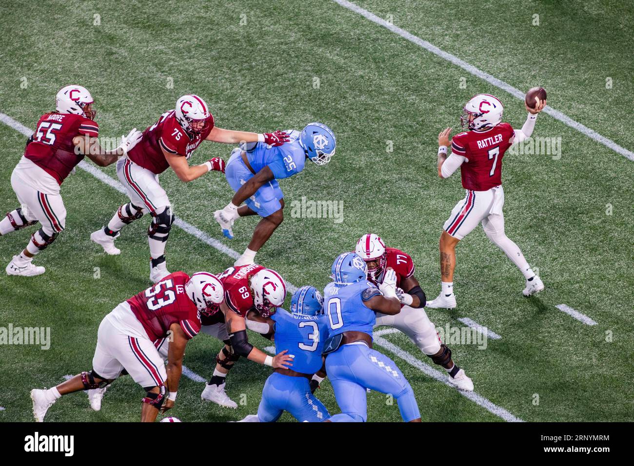 Scott Rattler Charlotte, NC, USA. 2nd Sep, 2023. South Carolina Gamecocks quarterback ...