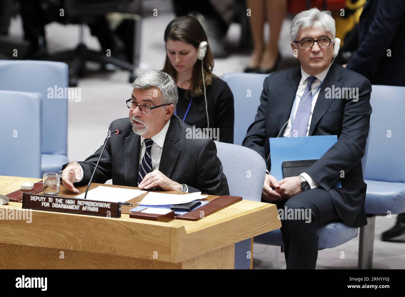(180409) -- UNITED NATIONS, April 9, 2018 -- Thomas Markram (front), deputy to United Nations Undersecretary-General for Disarmament Affairs Izumi Nakamitsu, briefs the UN Security Council meeting on the situation in Syria at the UN headquarters in New York, April 9, 2018. The Security Council held an emergency session on the situation in Syria, particularly after reports of the use of chemical weapons over the weekend in rebel-held Douma near the capital city of Damascus. ) UN-SECURITY COUNCIL-EMERGENCY SESSION-SYRIA LixMuzi PUBLICATIONxNOTxINxCHN Stock Photo