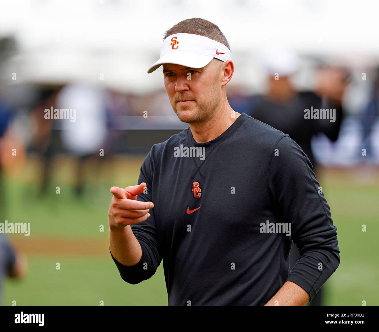 USC coach Lincoln Riley grapples with balancing family, football