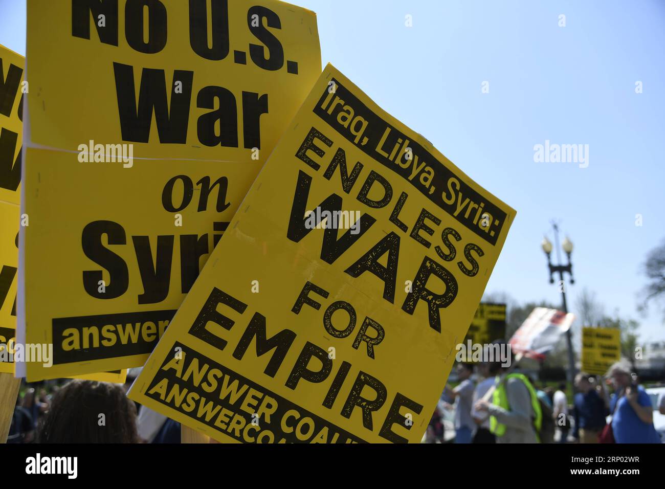 (180414) -- WASHINGTON, April 14, 2018 -- People protest against U.S. strike on Syria outside the White House in Washington D.C., the United States, on April 14, 2018. The United States launched precise strike in cooperation with Britain and France against Syrian military facilities on Friday. ) U.S.-WASHINGTON D.C.-STRIKE-SYRIA-PROTEST YangxChenglin PUBLICATIONxNOTxINxCHN Stock Photo