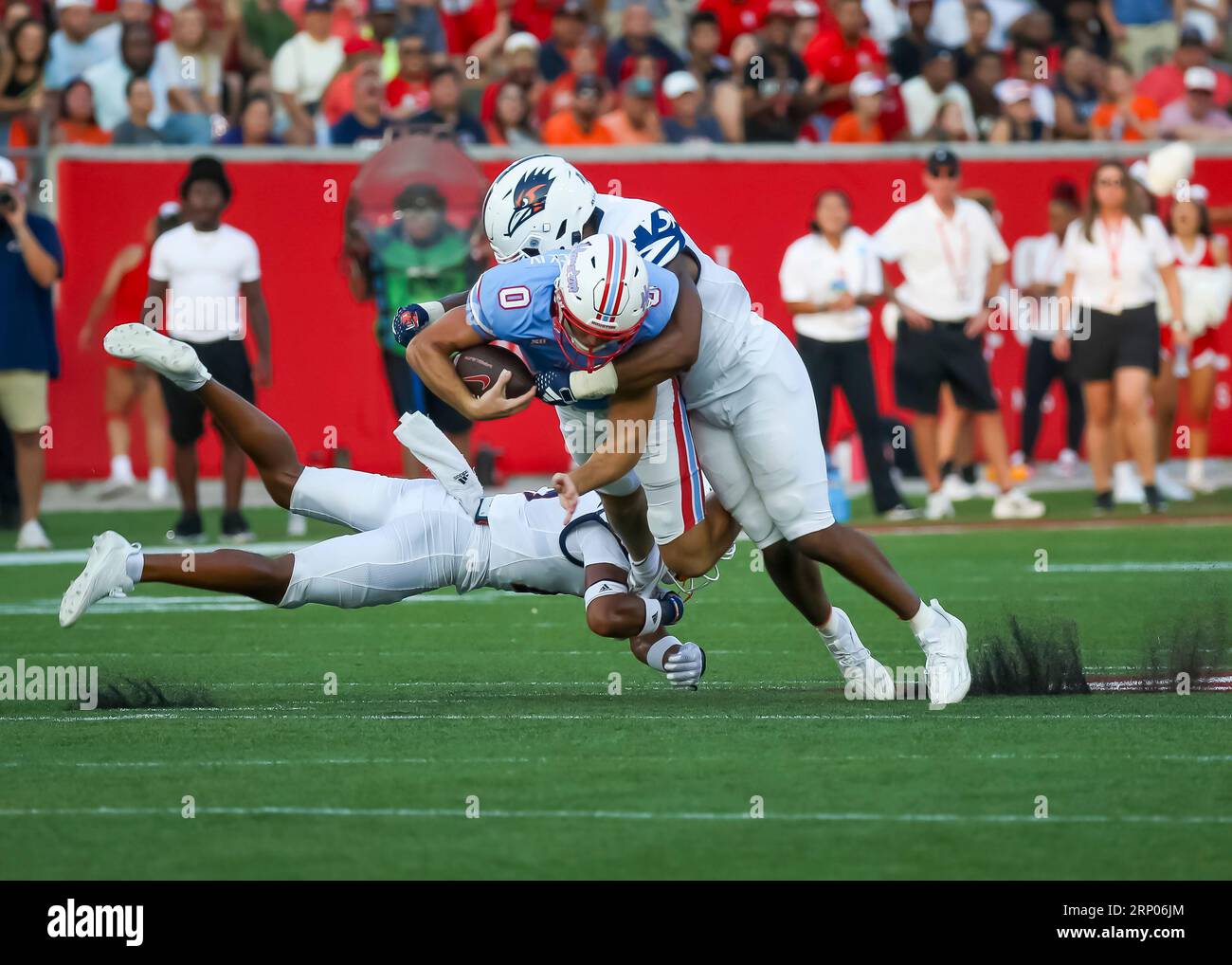 HOUSTON, TX - SEPTEMBER 02: UTSA Roadrunners safety Elliott Davison (29 ...