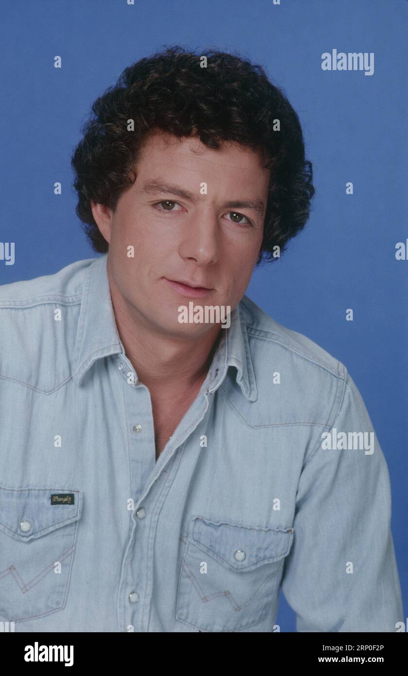 Dynasty tv series hi-res stock photography and images - Alamy