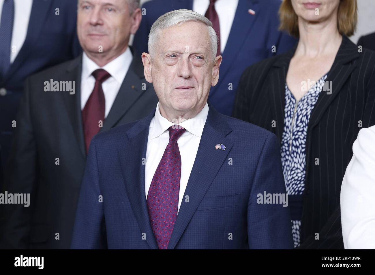 (180607) -- BRUSSELS, June 7, 2018 -- U.S. Defense Secretary Jim Mattis is seen at family photo session during a NATO defense ministers meeting at its headquarters in Brussels, Belgium, June 7, 2018. ) BELGIUM-BRUSSELS-NATO-DEFENSE MINISTERS-MEETING YexPingfan PUBLICATIONxNOTxINxCHN Stock Photo