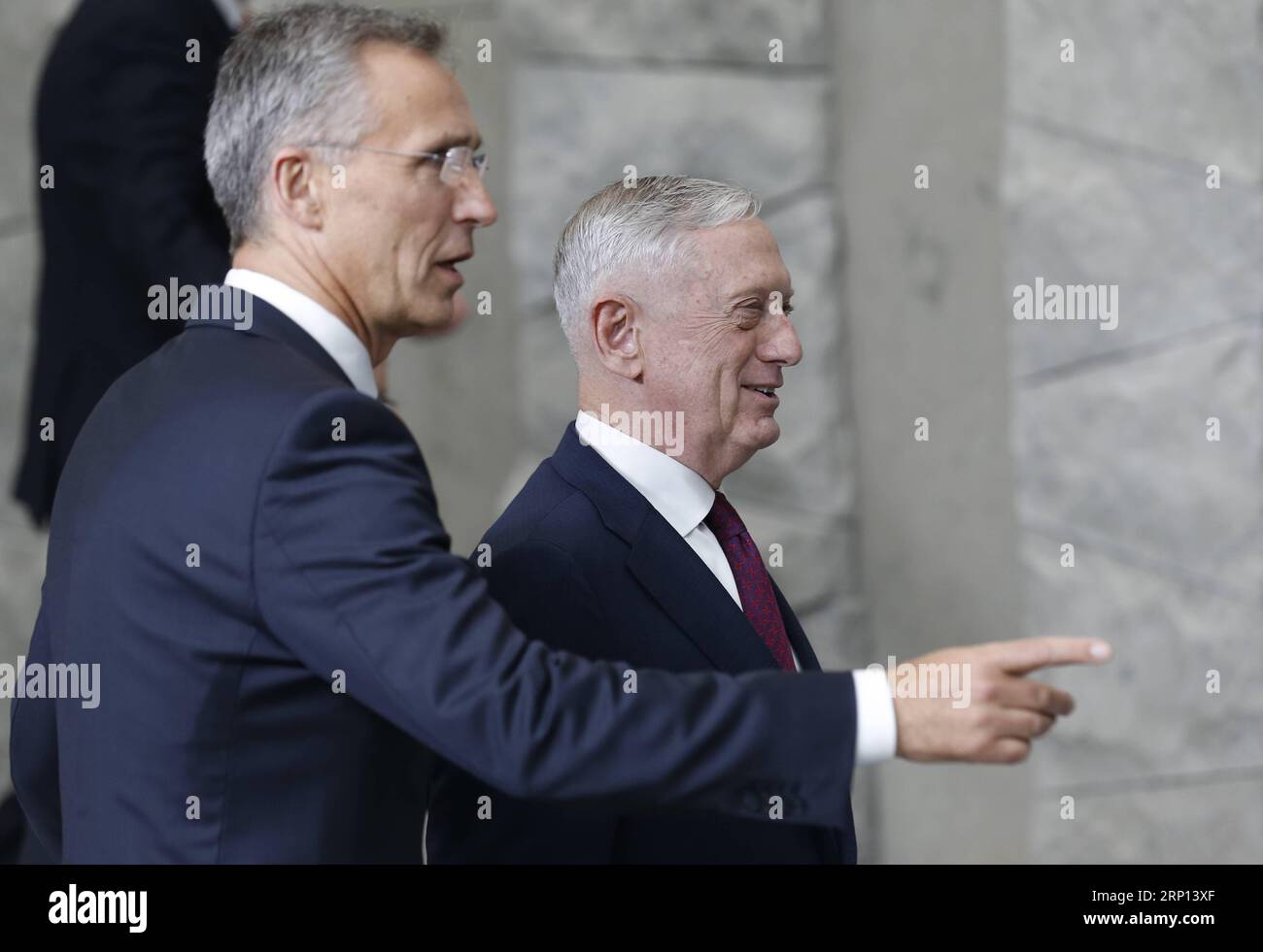 (180607) -- BRUSSELS, June 7, 2018 -- NATO Secretary General Jens Stoltenberg (L) and U.S. Defense Secretary Jim Mattis attend the family photo session during a NATO defense ministers meeting at its headquarters in Brussels, Belgium, June 7, 2018. ) BELGIUM-BRUSSELS-NATO-DEFENSE MINISTERS-MEETING YexPingfan PUBLICATIONxNOTxINxCHN Stock Photo