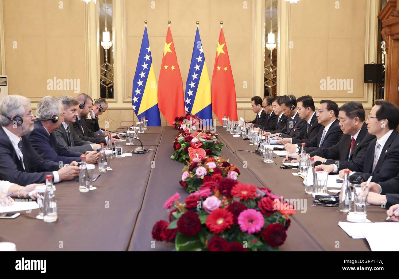 (180707) -- SOFIA, July 7, 2018 -- Chinese Premier Li Keqiang meets with Bosnia and Herzegovina (BiH) Chairman of the Council of Ministers Denis Zvizdic in Sofia, Bulgaria, July 7, 2018. )(mcg) BULGARIA-SOFIA-LI KEQIANG-DENIS ZVIZDIC-MEETING DingxHaitao PUBLICATIONxNOTxINxCHN Stock Photo