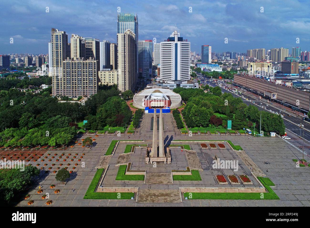 (180817) -- TANGSHAN, Aug. 17, 2018 (Xinhua) -- Photo taken on Aug. 15, 2018 shows the aerial view of the Earthquake Monument square in Tangshan, north China s Hebei Province. In the early hours of July 28, 1976, a 7.8-magnitude earthquake struck the city in Hebei Province, killing over 242,000 people. (Xinhua/Dong Jun) CHINA-HEBEI-TANGSHAN-AERIAL VIEW (CN) PUBLICATIONxNOTxINxCHN Stock Photo