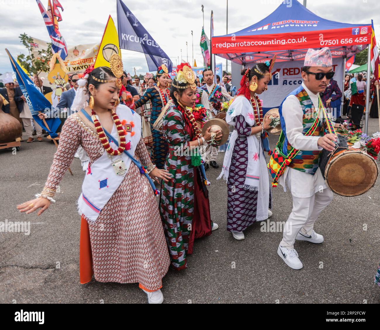 Sunbury-on-Thames, Surrey, UK. 03rd Sep, 2023. Kempton Park hosting a