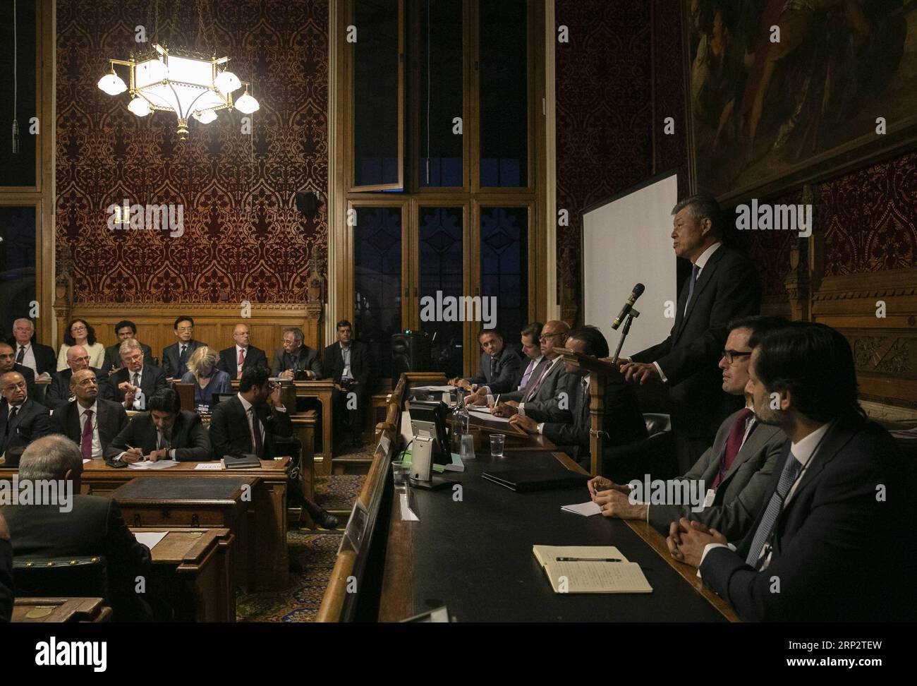 (180911) -- LONDON, Sept. 11, 2018 -- Chinese Ambassador to Britain Liu Xiaoming (3rd R) delivers a keynote speech during the launching ceremony of the All-Party Parliamentary Group (APPG) for the Belt and Road Initiative (BRI) and China-Pakistan Economic Corridor (CPEC), in London, Britain on Sept. 10, 2018. Chinese Ambassador to Britain Liu Xiaoming said on Monday that he hopes the newly launched UK parliament group for the Belt and Road Initiative will serve as a bridge of communication and bring in more British public support for and participation in the initiative. ) (lrz) BRITAIN-LONDON- Stock Photo