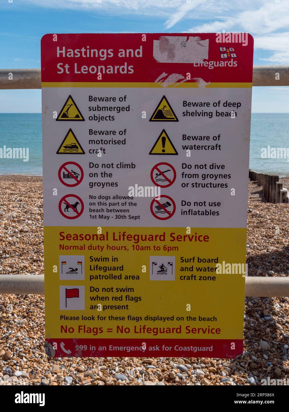 Service information sign advising hi res stock photography and images Service information sign advising hi res stock photography and images